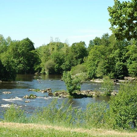 Riverside Moussac-sur-Vienne Bagian luar foto