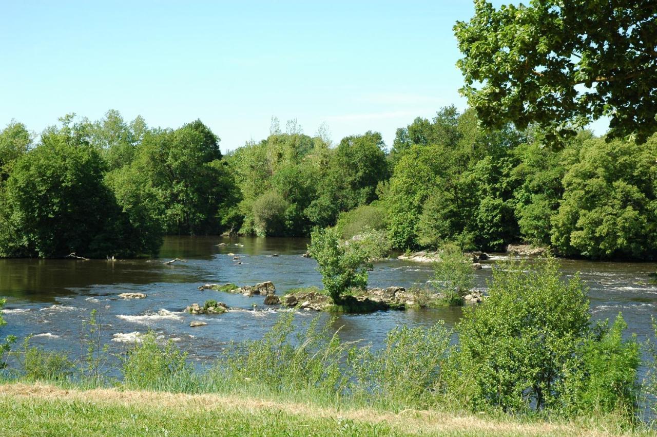 Riverside Moussac-sur-Vienne Bagian luar foto